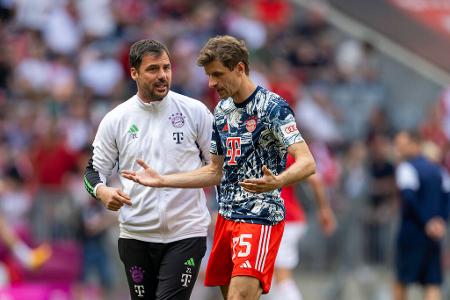 Zsolt Löw (Co-Trainer des FC Bayern) - Ein weiterer Kandidat für die Interimslösung ist demnach auch der aktuelle Co-Trainer. Sollte der FC Bayern tatsächlich die Champions League gewinnen, könnte der Ungar womöglich eine populäre Option werden.