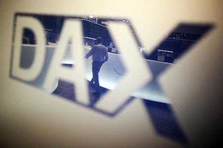 Dax legt zu - Schwankungen wegen Zinsaussichten