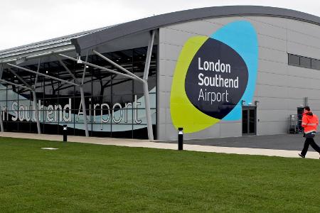 Der Flughafen liegt 60 Kilometer östlich von London bei Southend-on-Sea in der Grafschaft Essex. (Archivbild) Der Flughafen liegt 60 Kilometer östlich von London bei Southend-on-Sea in der Grafschaft Essex. (Archivbild)