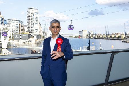 Bürgermeister Khan in London wiedergewählt
