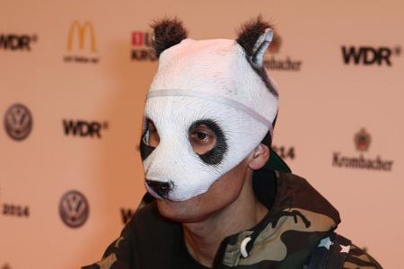 Happy Birthday, Cro! Der Rapper mit der Panda-Maske wird 25 Happy Birthday, Cro! Der Rapper mit der Panda-Maske wird 25