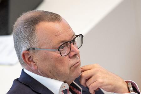 Harte Töne von Brandenburgs Innenminister Michael Stübgen vor der Landtagswahl