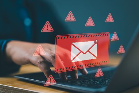 So verhinderst Du, dass Du Dich versehentlich aus Deinem Passwort-Manager und Mail-Account aussperrst So verhinderst Du, dass Du Dich versehentlich aus Deinem Passwort-Manager und Mail-Account aussperrst
