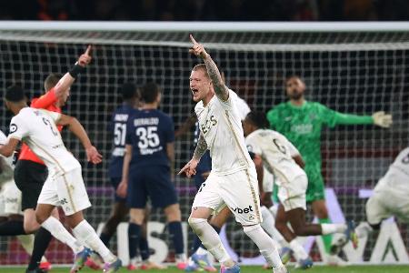 PSG kassiert erste Niederlage der Saison PSG kassiert erste Niederlage der Saison