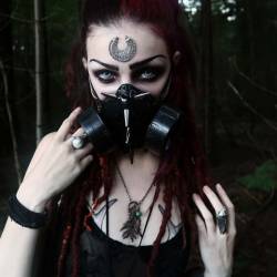 Gasmasken mit Langen Metall Spikes von _