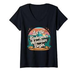 Damen Lass das Kindergartenabenteuer beginnen — am ersten Schultag T-Shirt mit V-Ausschnitt von 1st Day Back To School Teacher Co