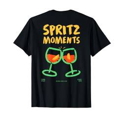 SPRITZ MOMENTS X NEW RETRO VINTAGE SPRITZ CLUB - BACKPRINT T-Shirt von A SPRITZ SHOP - OFFICIAL SPRITZ CLUB SINCE 1919