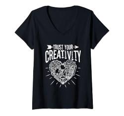 Damen Vertrauen Sie Ihrer Kreativität T-Shirt mit V-Ausschnitt von Art heart Teacher Creative Work from home