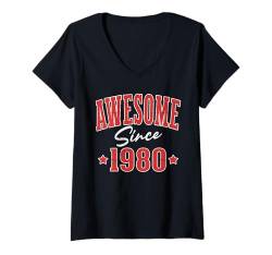 Damen Fantastisch seit 1980 Cool Varsity Geboren 1980 Geburtstag T-Shirt mit V-Ausschnitt von Awesome Birthday Fun Apparel For Men & Women