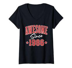 Damen Fantastisch seit 1986 Cool Varsity Geboren 1986 Geburtstag T-Shirt mit V-Ausschnitt von Awesome Birthday Fun Apparel For Men & Women