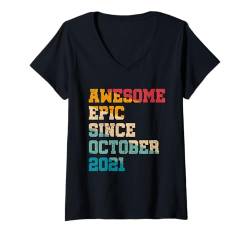 Damen Geschenk für 3 Jahre altes Geschenk Awesome Epic seit Oktober 2021 3. Geburtstag T-Shirt mit V-Ausschnitt von Awesome Epic Since Birthday Gifts Store By Mj