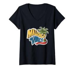 Damen Reif für die Insel Mallorca beach Palmen Outfit T-Shirt mit V-Ausschnitt von Beach Summer Party Designs