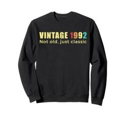 Jahrgang 1992, nicht alt, nur klassisch, 32 Jahre alt, Geburtstag Sweatshirt von Birthday Vintage Outfits