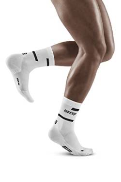 CEP - THE RUN COMPRESSION SOCKS MID CUT für Herren | Mittellange Laufsocken in weiß mit Kompression | Regenerierende Kompressionsstrümpfe für Männer | Gr. IV | L von CEP