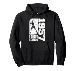 Baseballspieler Jahrgang 1957 geboren Geburtstag Baseball Pullover Hoodie von CLICK-HERE for more Baseball Birthday Shirts