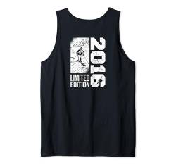 Skifahrer Jahrgang 2016 Geburtstag Skilaufen Ski Tank Top von CLICK-HERE for more Skiing Birthday Shirts