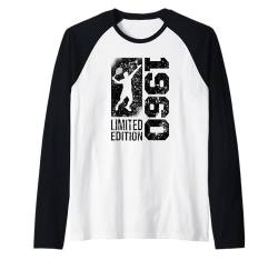 Tennisspieler Jahrgang 1960 geboren Geburtstag Tennis Raglan von CLICK-HERE for more Tennis-Sport Birthday Shirts