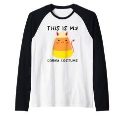 This Is My Corny Kostüm Halloween Kinder Teufel Candy Corn Raglan von Candy Corn Universe Co.