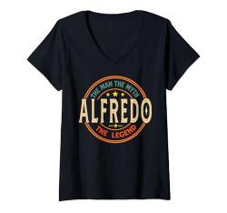 Damen Alfredo The Man The Myth The Legend Vintage Personalisiert T-Shirt mit V-Ausschnitt von Classic Vintage Apparel for Men.