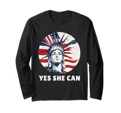 Kamala Harris Präsidentin 2024 USA Amerika Yes She Can Langarmshirt von Demokraten Outfit US Wahlen Election Damen Herren