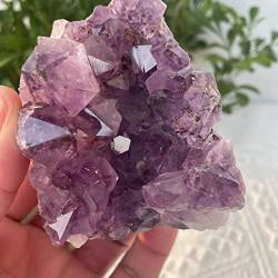 FUFIZU Auswahl an Geschenken 40–120 g natürlicher Traum-Amethyst-Quarzkristall-Cluster-Exemplar, heilender Vibrationsstein PINGJIUYIN(40-60g) von FUFIZU