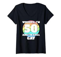 Damen Funny Gay Pride - 50th Birthday 50 BDay Lesbian Gay Bi Trans T-Shirt mit V-Ausschnitt von Fabulous Rainbow LGBT Pride Apparel Forensic Theme