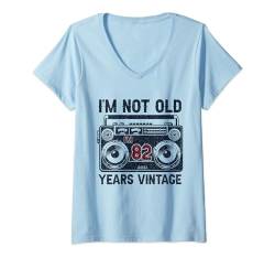 Damen I'm Not Old I'm Vintage — Lustiger 82. Geburtstag, 82 Jahre T-Shirt mit V-Ausschnitt von Funny 82nd Birthday Gift for Men & Women B-Day