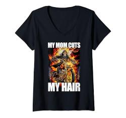 Damen My Mom Cuts My Hair Cringe Skeleton T-Shirt mit V-Ausschnitt von Funny Cringe Skeleton Meme Hard Edgy Skeleton