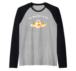 Thanksgiving Dinner You Know Why I'm Here Deviled Egg Raglan von Funny Thanksgiving Dinner Tee Store.