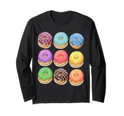 Ein Stapel bunter Donuts mit Streuseln und Zuckerguss Langarmshirt von Graphic Tees Men Women Boys Girls