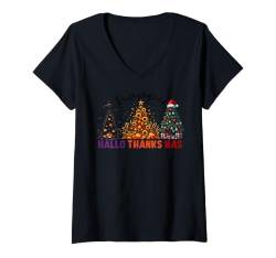 Damen halloween thanksgiving christmas happy hallothanksmas trees T-Shirt mit V-Ausschnitt von Hallothanksmas Halloween Thanksgiving Christmas T