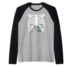 Halloween Sea Turtles Reptiles Rib Cage Skeleton Turtles Raglan von Halloween Fruits Clothing Co