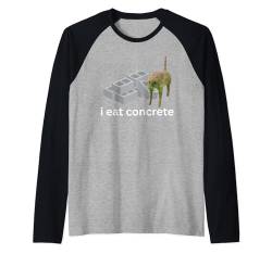 Lustiges Meme mit verfluchter Katze „Ich esse Beton“ Raglan von I Eat Cement Meme