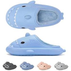 IDEINER Hai Hausschuhe Damen Herren Cloud Shark Plüsch Gefüttert Pantoffeln Winter Warm Geschlossen Slides Wasserdichte Frauen Weiche Rutschfeste Sohle Kuschel Nette Fisch Schuhe Blau Gr. EU 42/43 von IDEINER