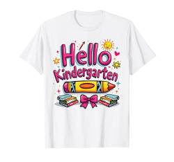 Kindergartenschüler kehrt zurück zur Schule für Lehrer am ersten Tag Crayon T-Shirt von IQTEE