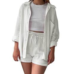 Musselin Bluse Damen Hemd und Shorts Zweiteiler Einfrabige Sommer Lounge Set Strand Outfit Suit Elegant Aesthetic 2 Teiler Clothes Kleidung Kurz Hosenanzug Casual Two Piece Sommerbluse 2024 von Jiabing