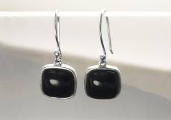 Black ONYX Square Earrings, Sterling Silver, Black Onyx Gemstone, Geometric Minimalist Jewelry, Minimalist ONYX Earrings (Make your choice :: SET + Chain 60cm, Gift Wrapping: Free) von KRAMIKE