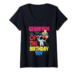 Damen Enkel des Geburtstags Junge Astronaut Geburtstag T-Shirt mit V-Ausschnitt von Kids Birthday Family Astronaut Astronauts Planet