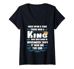 Damen Es war einmal ein König. November 1984 Geburtstag T-Shirt mit V-Ausschnitt von König Mann Geburtstag Junge