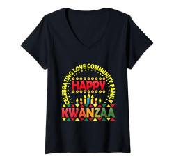 Damen Happy Kwanzaa feiert Love Kinara Christmas African T-Shirt mit V-Ausschnitt von Kwanzaa African American Pride Apparel