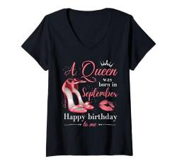 Damen A Queen Was Born in September Frauen Mädchen Damen Geburtstag T-Shirt mit V-Ausschnitt von Myassil