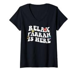 Damen Retro Groovy Relax FARRAH Is Here Lustiger Muttertagsname T-Shirt mit V-Ausschnitt von Personalized First Name outfit For Women