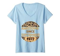 Damen Toll seit September 1972 Leopardenmuster September T-Shirt mit V-Ausschnitt von September Leopard Print Awesome Since September