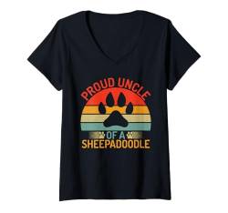 Damen Stolzer Onkel eines Sheepadoodle T-Shirt mit V-Ausschnitt von Sheepadoodle Gifts