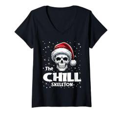 Damen Chill Skeleton Funny Christmas Family Matching T-Shirt mit V-Ausschnitt von Skeleton Christmas Pajamas Apparel