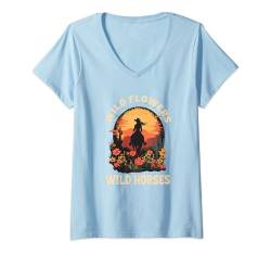 Damen Western Cowgirl reitet wildes Pferd wild flowers wild horses T-Shirt mit V-Ausschnitt von Südstaaten Sonneuntergang wilde Pferde und Blumen