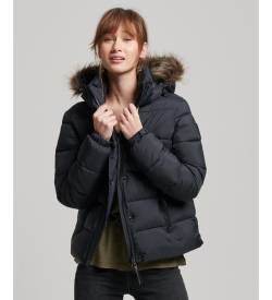 Superdry für Damen. W5011569A Kurze Steppjacke mit Kapuze und schwarzem Kunstfellbesatz (L), Lässig, Polyester, Nachhaltig von Superdry