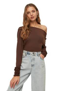 Trendyol Women's Asymmetrischer Kragen Unifarben Figurbetont Bluse Shirt, Brown, m von TRENDYOL