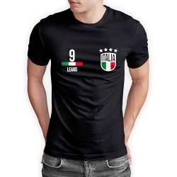 Italien T-Shirt „EM 2024“ Fußball Europameisterschaft Italia Shirt Herren Damen Unisex - personalisiert mit Zahl & Namen - Fanartikel Fan-Outfit Trikot, Schwarz, Gr. 5XL von True Statements