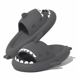 VIYEAR Shark Slides Damen/Herren Hai Hausschuhe Sommer SharkSlipper Rutschfeste Und Weiche Niedliche Cartoon-Hai-Duschhausschuhe schwarz 46/47 von VIYEAR